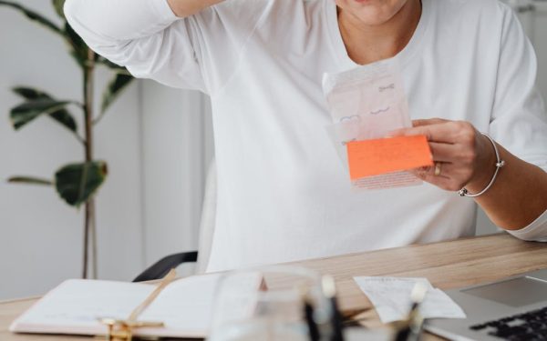 When to Stop Doing Your Own Bookkeeping: The Inflection Points for Contractors