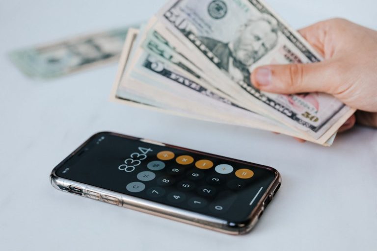 5 Financial Red Flags That Kill Home Services Deals