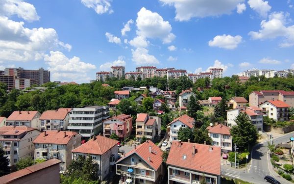 Private Equity in Roofing: Who’s Buying and What They Pay
